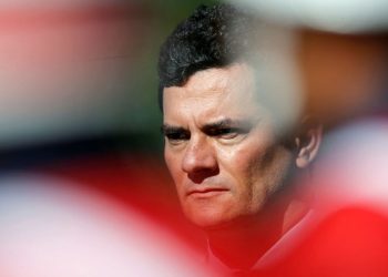 Sérgio Moro debería renunciar o separarse del Ministerio de Justicia